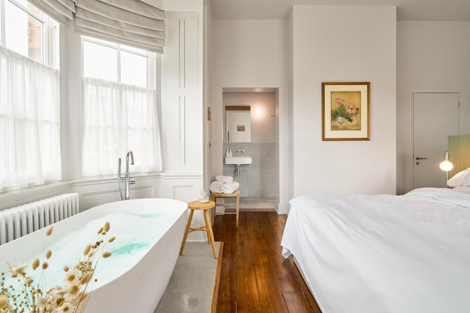 Constantine House Hotel แทมเวิร์ธ ภายนอก รูปภาพ